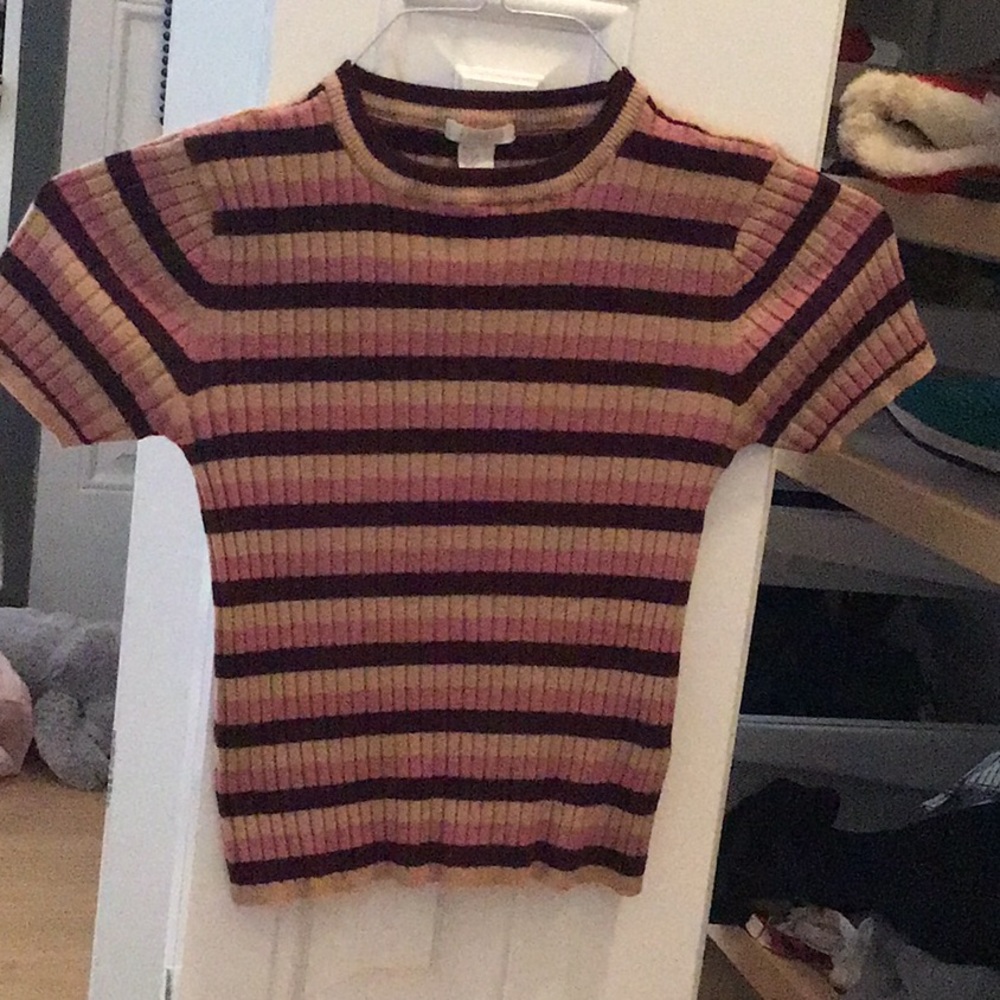 A cute ribed tee